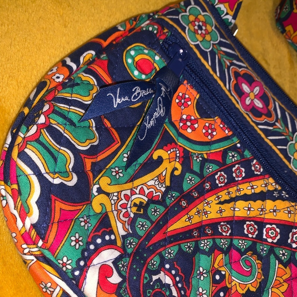 Vera Bradley cross body